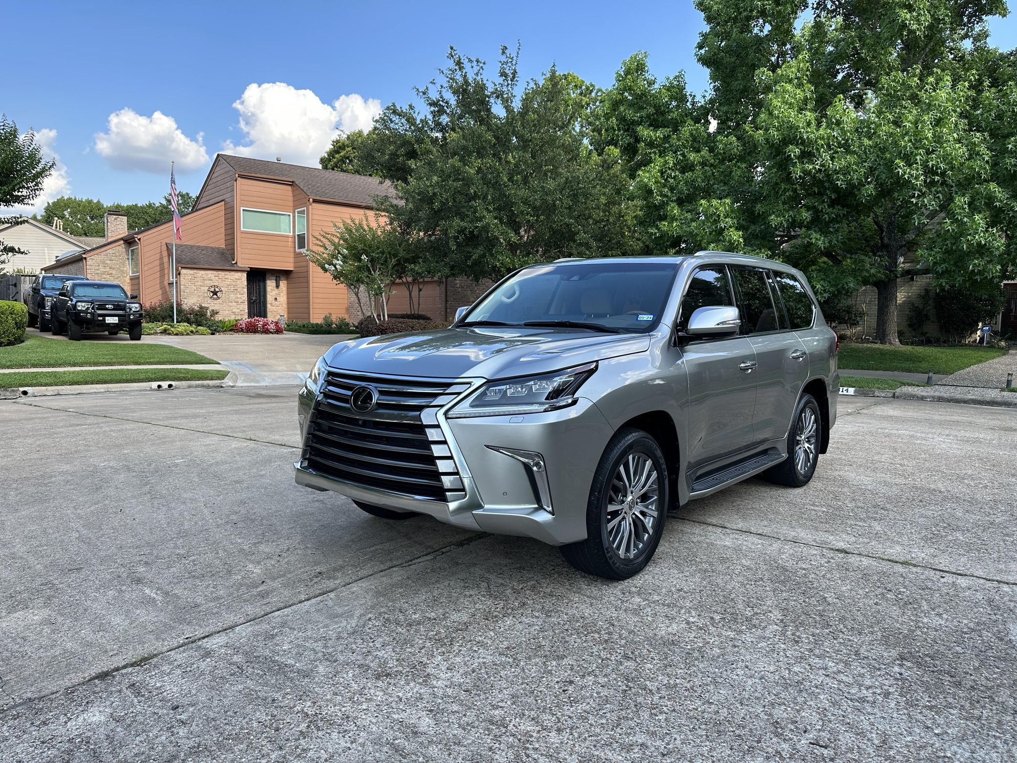 2019 Lexus LX 570